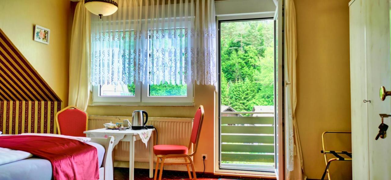 Pension Ramona - Hotel Garni Bad Soden-Salmunster Bagian luar foto